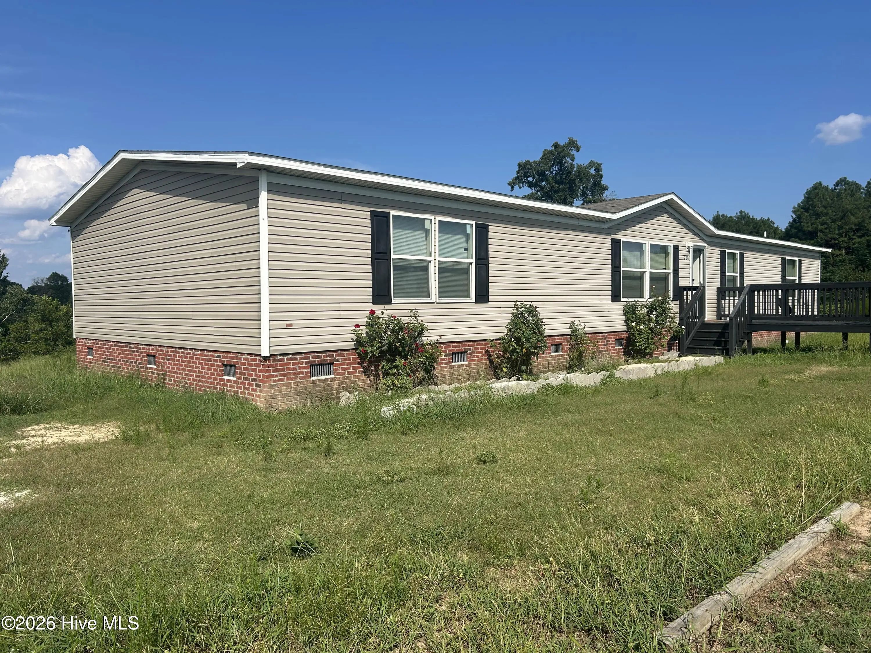 208 Grove Run Drive, Warsaw