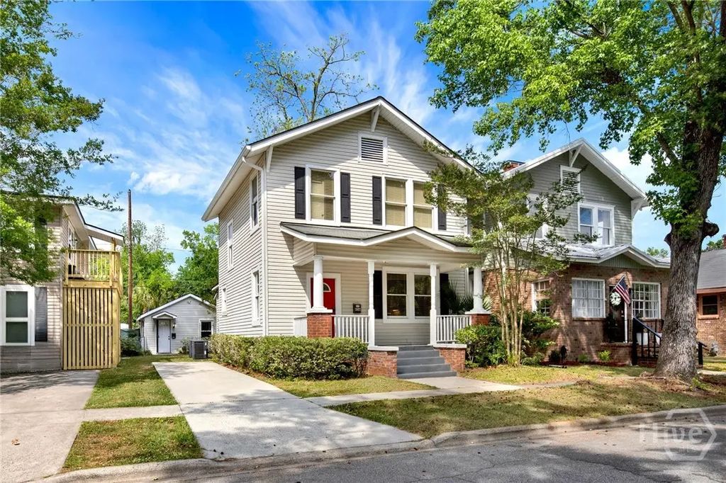 856 E 35th Street, Savannah