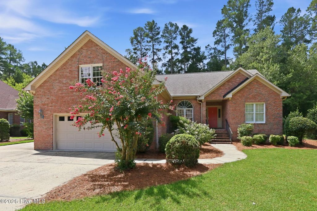 116 Saint Andrews Circle, New Bern