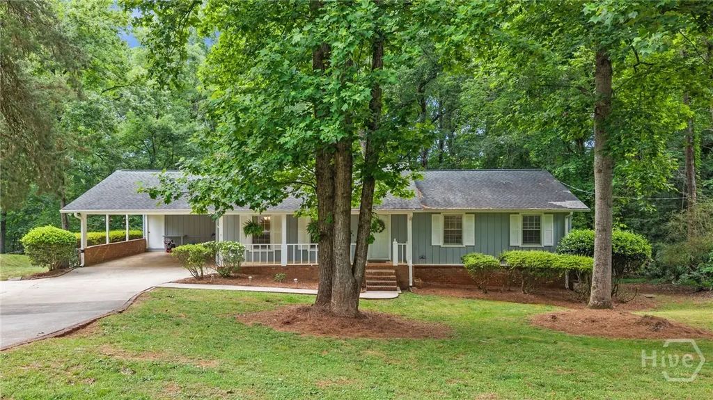 388 Cherokee Ridge, Athens