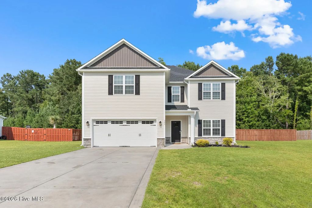 209 Gilliken Court, Jacksonville