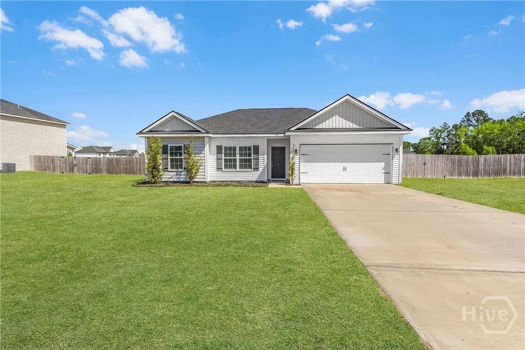 33 Ne Firefly Trace, Ludowici