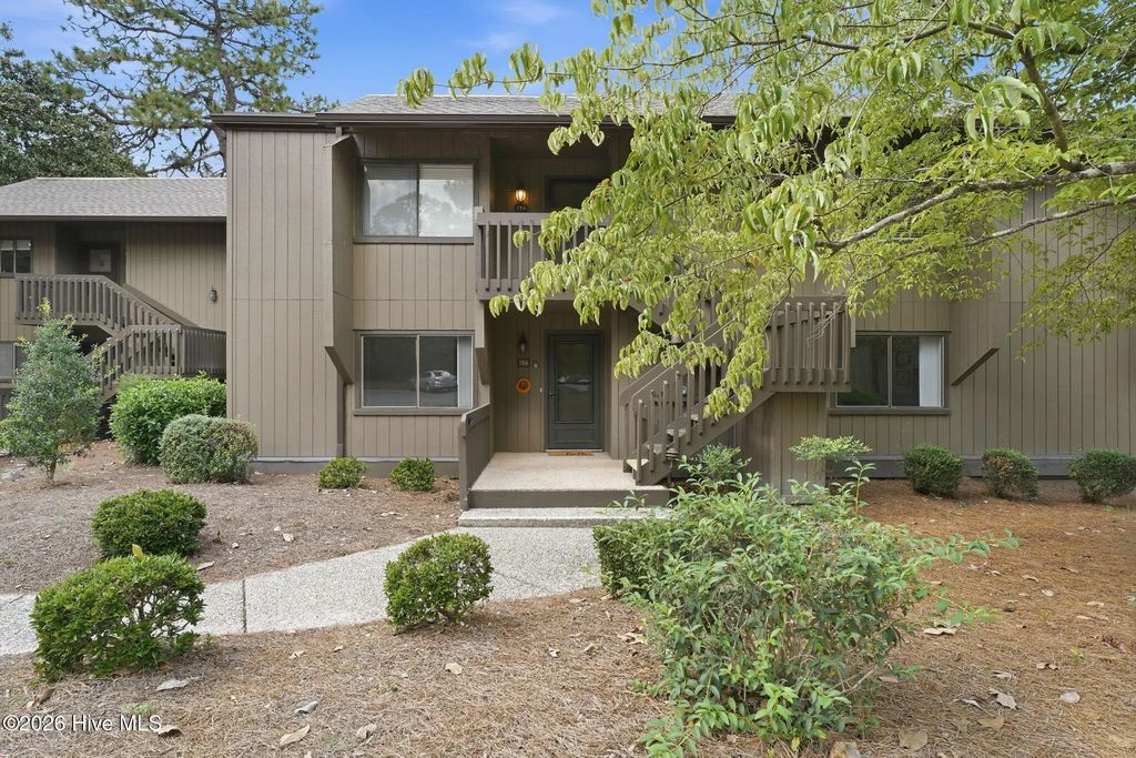250 Sugar Gum Lane # 156, Pinehurst