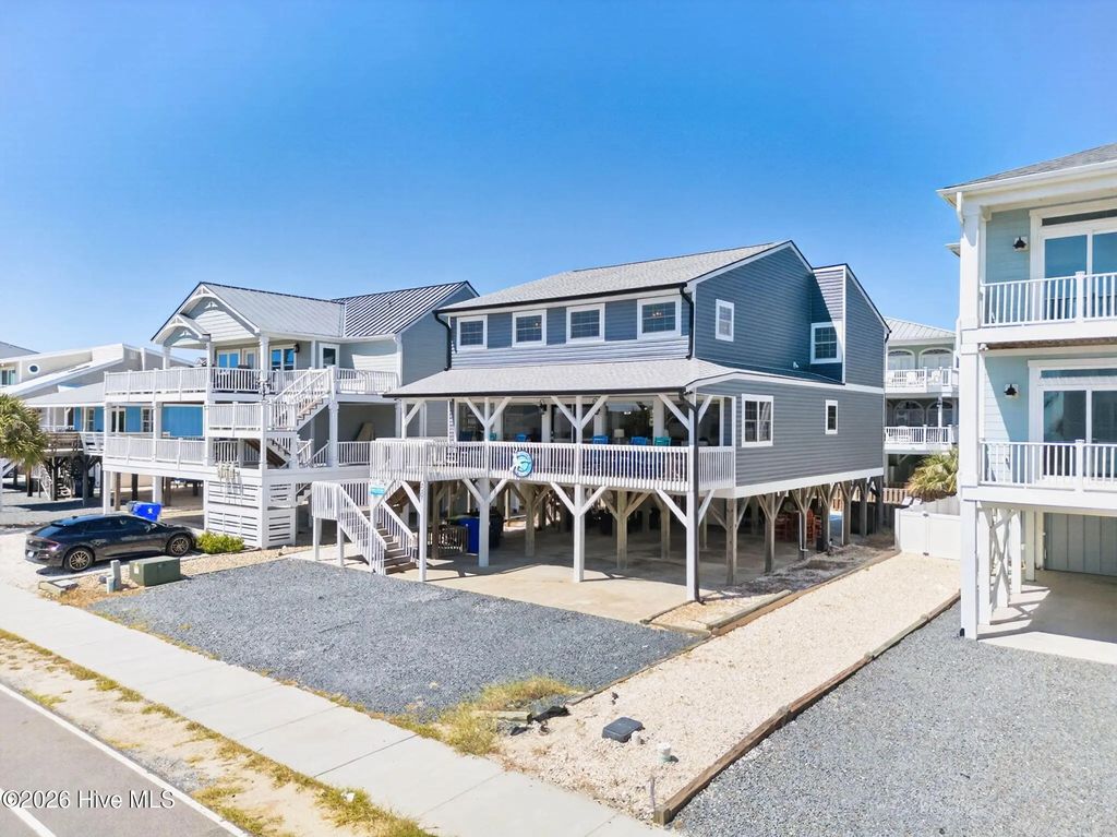 327 E First Street, Ocean Isle Beach