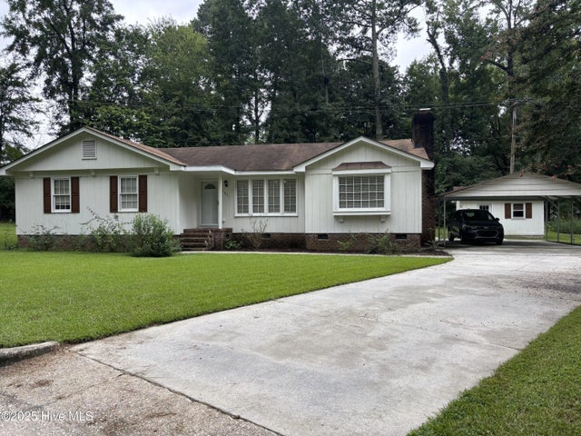 101 Rock Creek Court, Rocky Mount