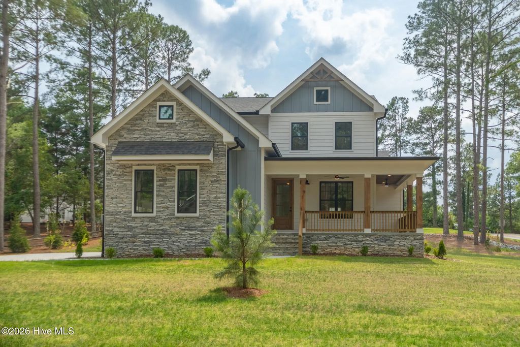 1 Shamrock Way, Pinehurst