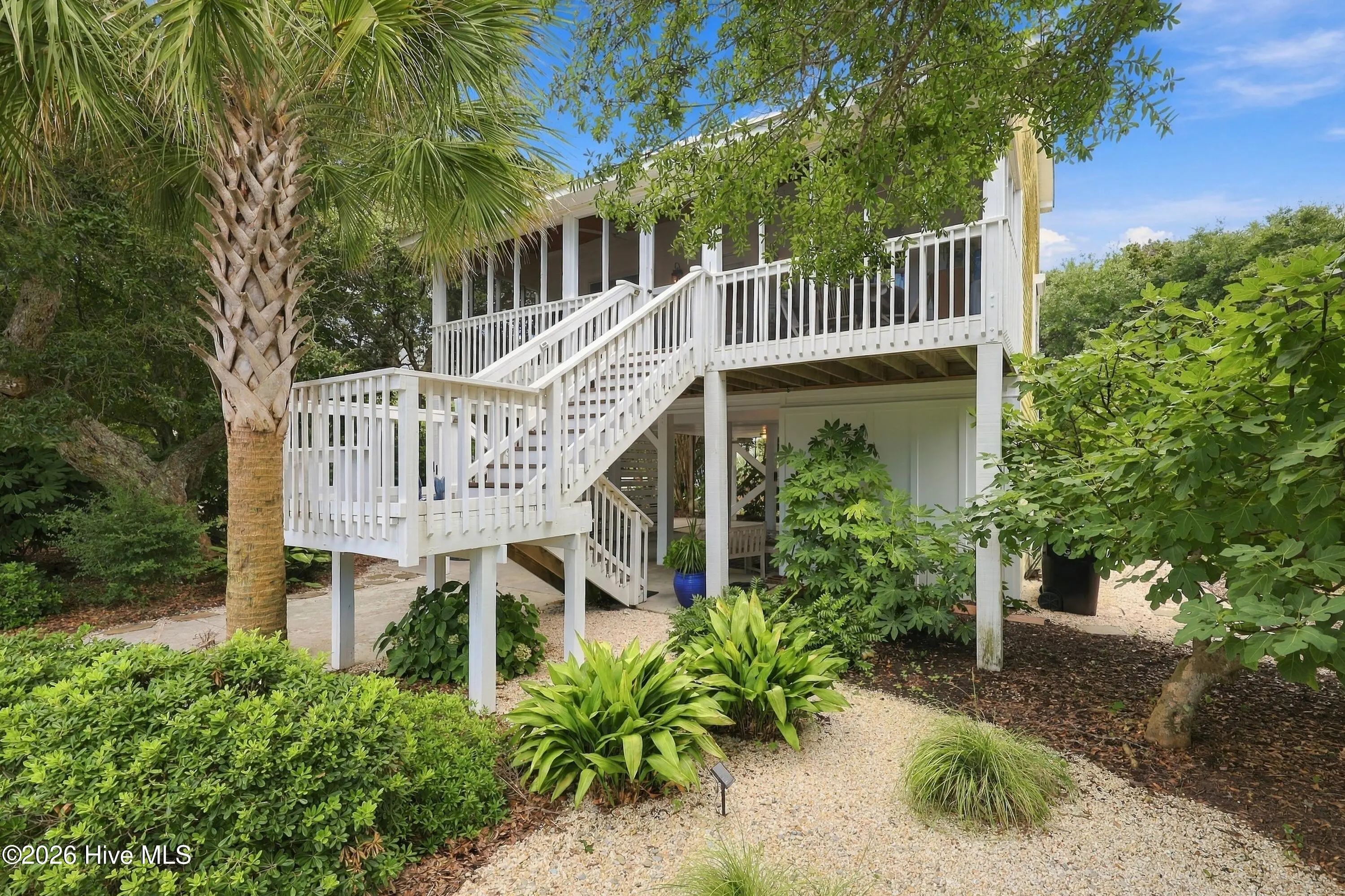 11 Shell Court, Surf City