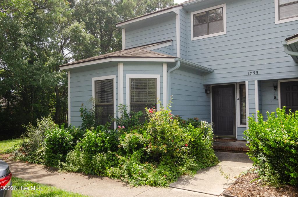 1733 41st Street Apt A, Wilmington