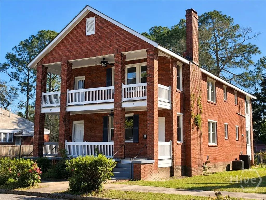 19 W W 50th Street W, Savannah