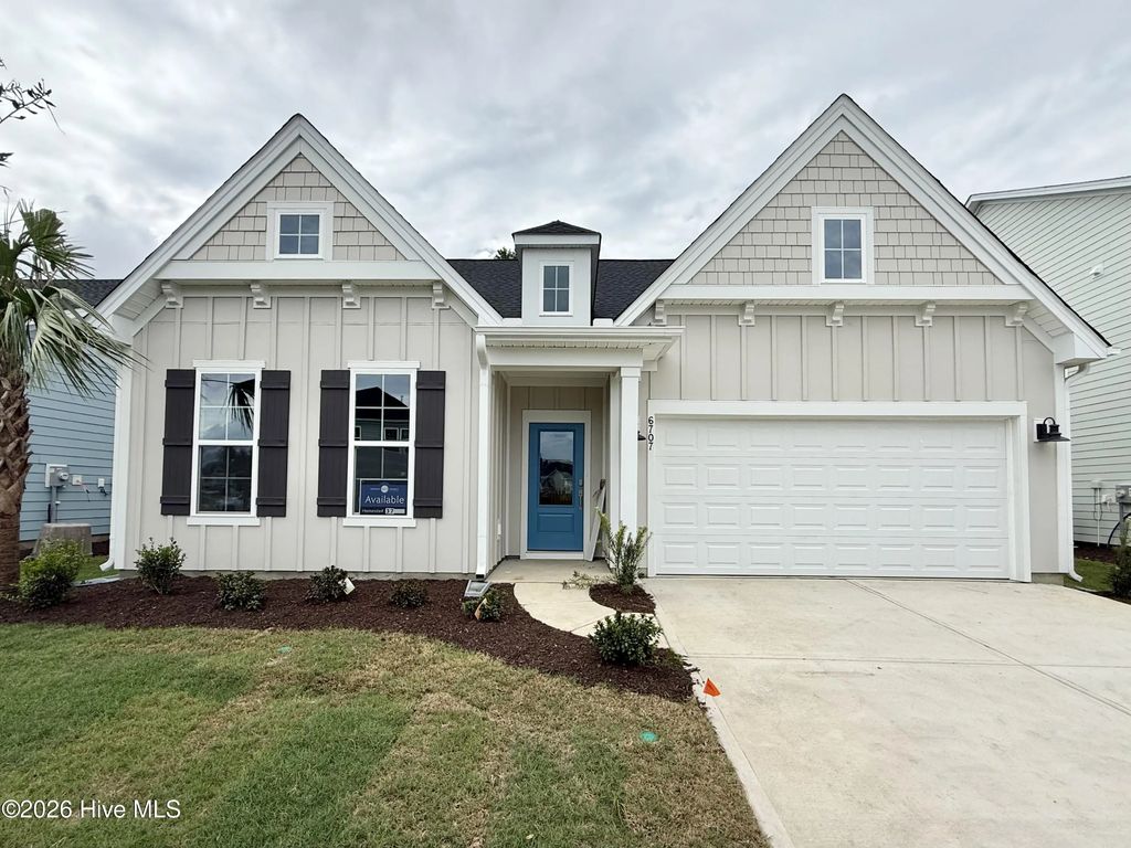 6707 Fellowship Drive, Leland
