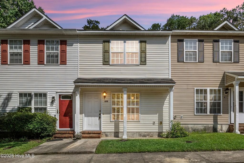 370 Bracken Place, Jacksonville