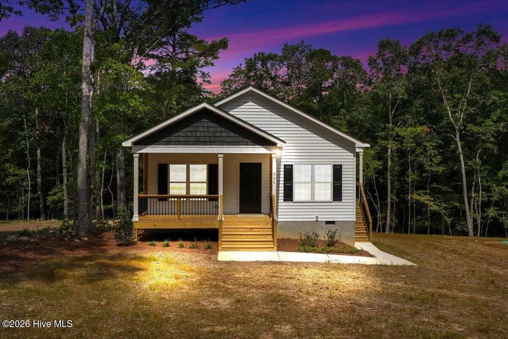 262 Chartres Street, Fuquay Varina