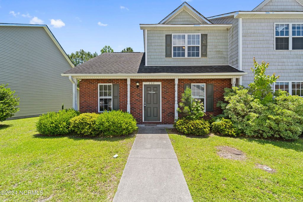 206 Streamwood Drive, Jacksonville