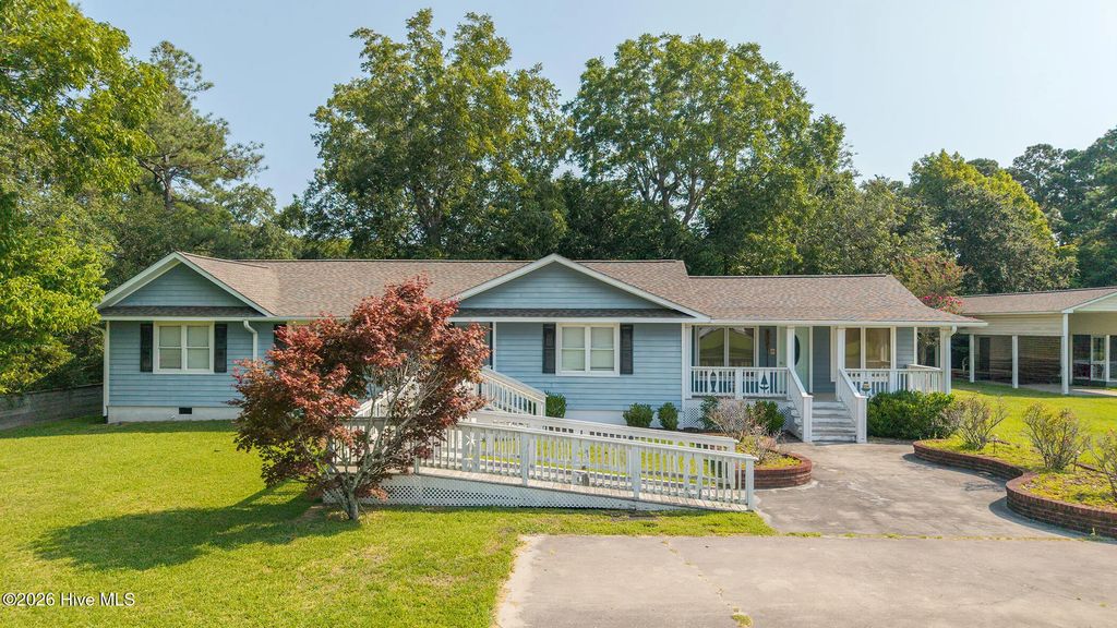 111 Graham Lane, Beaufort