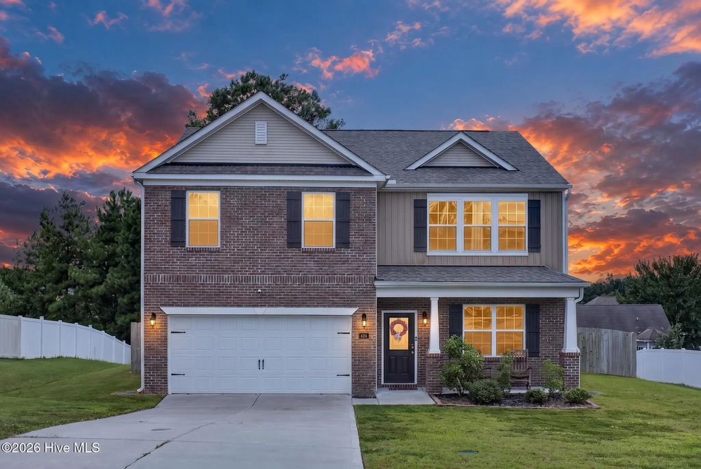 424 Apricot Lane, Carthage