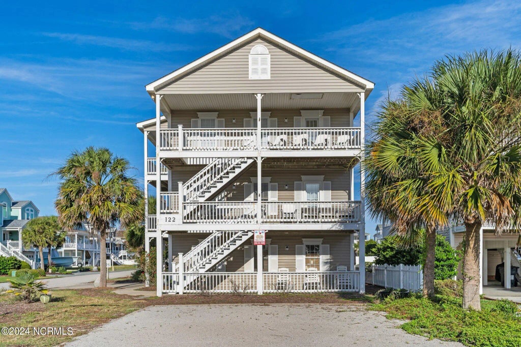 122 Quinton Street, Holden Beach