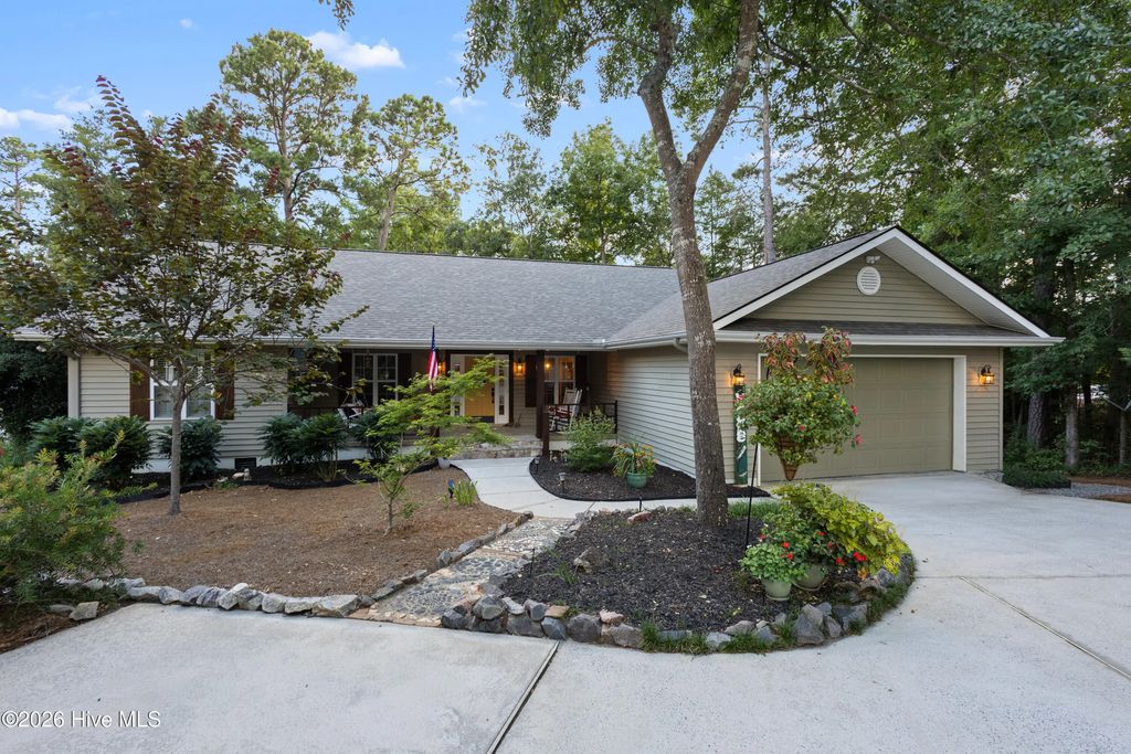 305 Misty Cove, McCormick