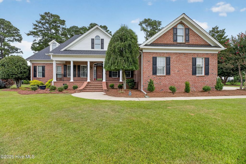 1703 Bloomsbury Road, Greenville