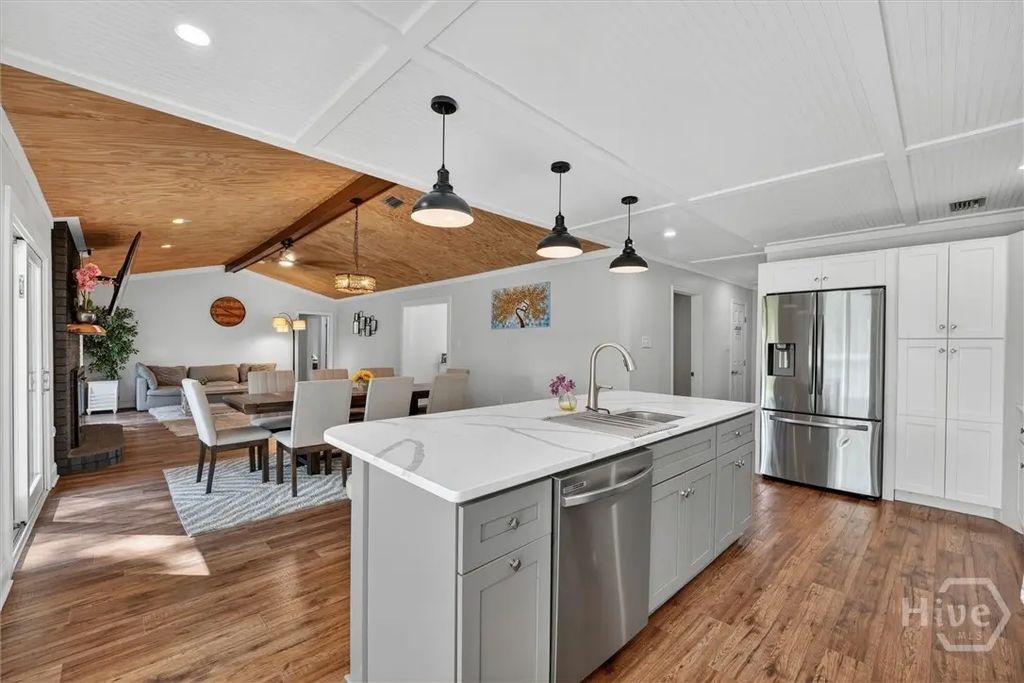 109 N Cromwell Road, Savannah