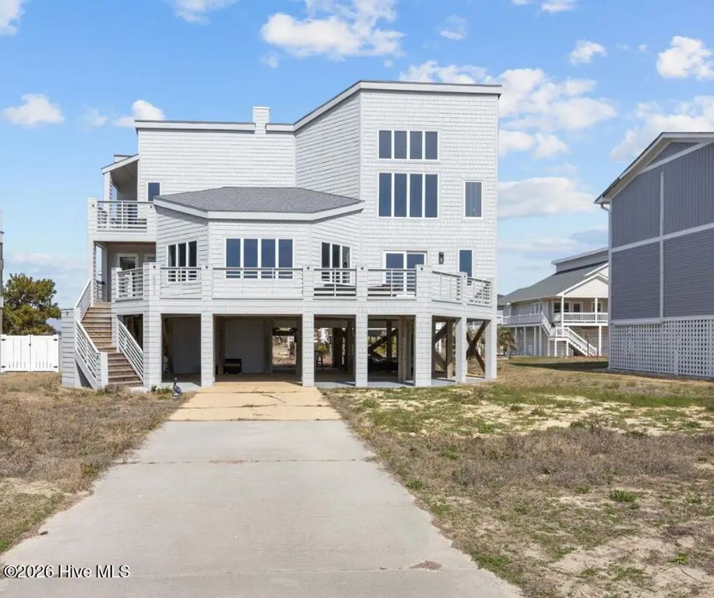 6618 W Beach Drive, Oak Island