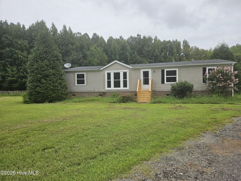 114 Crestwood Drive, Camden