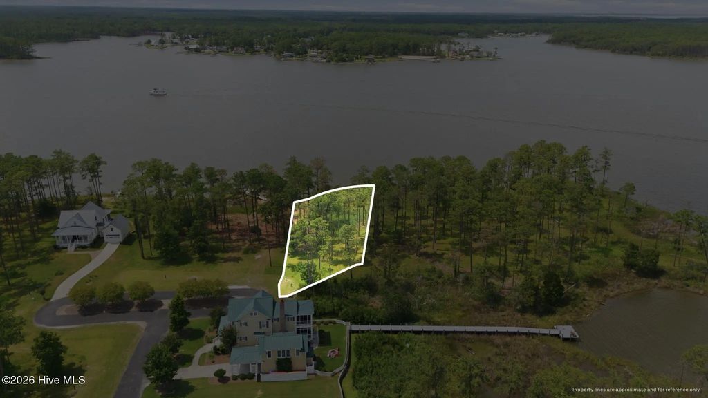 238 Oyster Point Road, Oriental