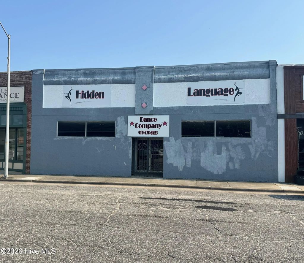 114 E Main Street, Whiteville