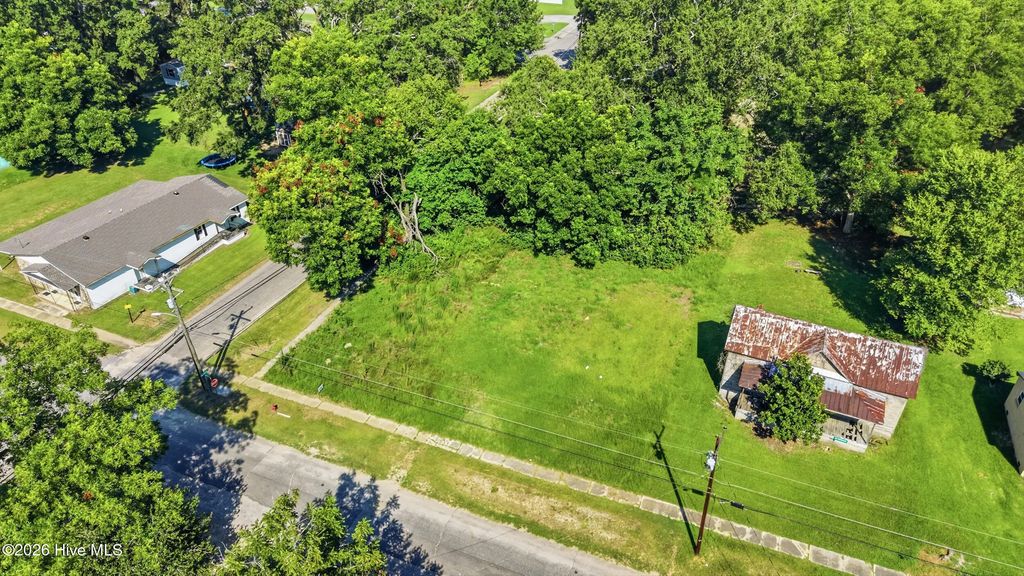 201 Martin Luther King Street, Rowland