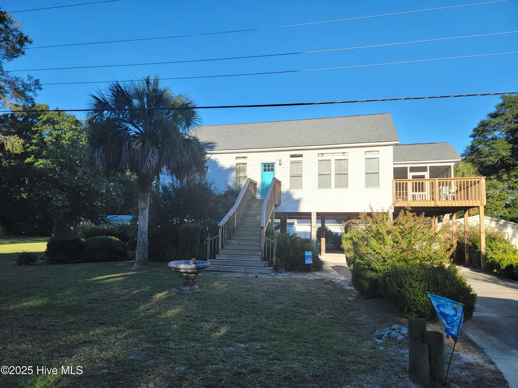 1871 Ocean View Drive Sw, Ocean Isle Beach