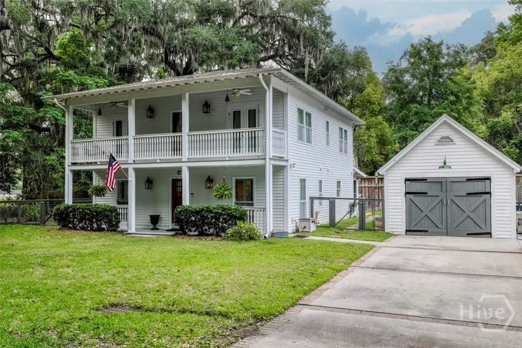 65 Richmond Drive, Savannah
