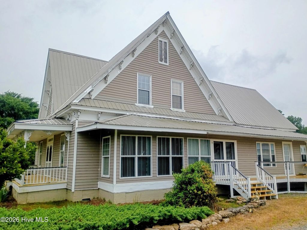 11940 Tom Gibson Road, Laurinburg