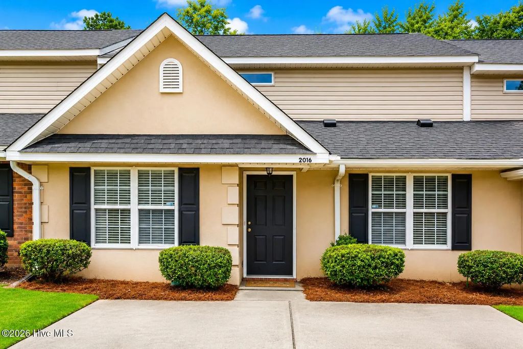 2016 Lillian Drive, Richmond
