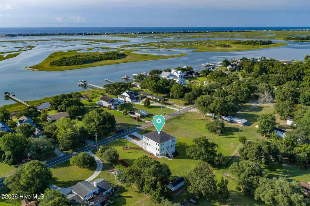 2165 Scotts Hill Loop Road, Wilmington