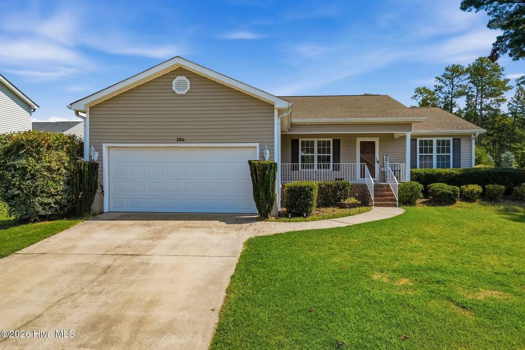 204 Savannah Garden Drive, Carthage