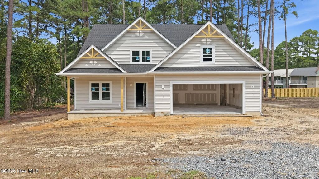 454 Hyland Hills Road, Southern Pines