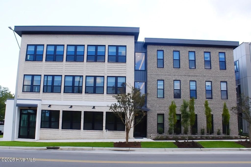 1124 Castle Street 201, Wilmington