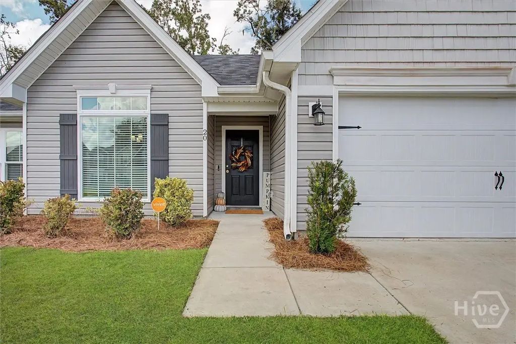 20 Swallow Tail Circle, Savannah
