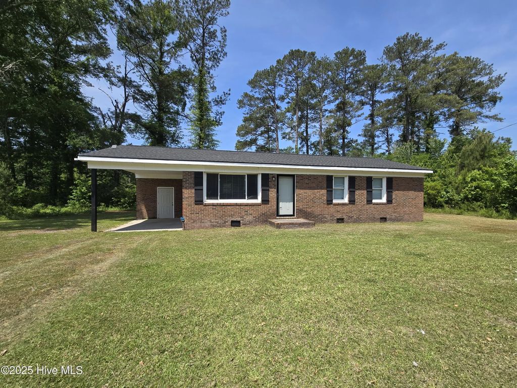 5968 Acorn Road, Grifton