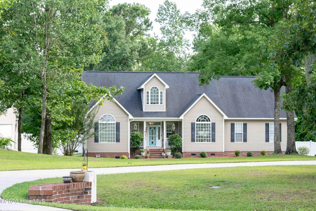 234 River Bend Road, Jacksonville