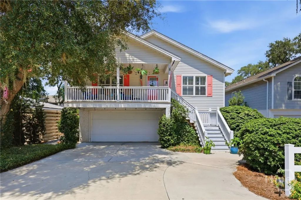 1007 Mallery Street, St Simons Island