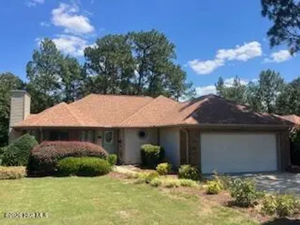 103 Pinnacle Court, West End