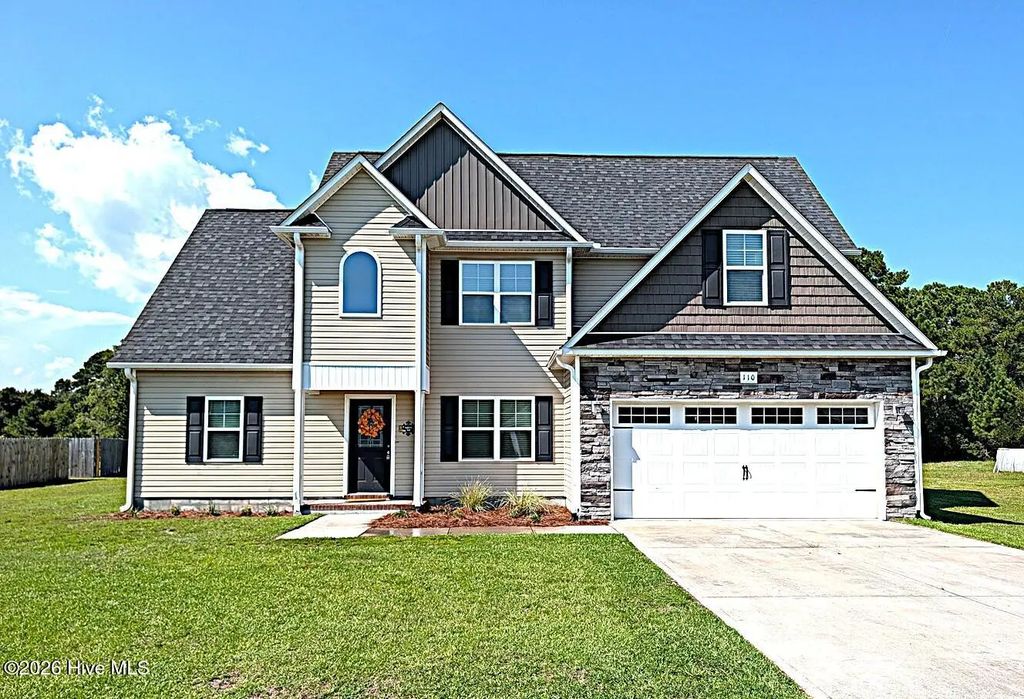 110 Sonia Drive, Hubert
