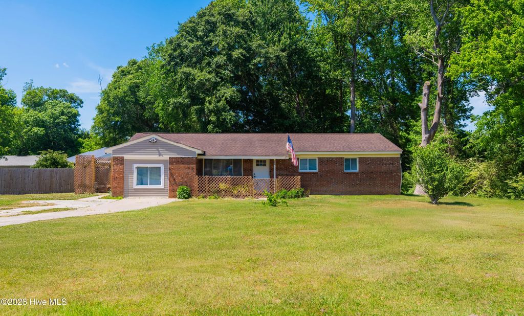 200 Dale Drive, Jacksonville