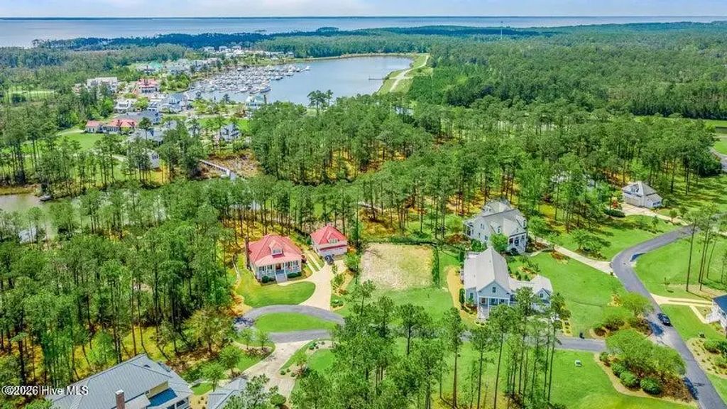 32 Quidley Cove, Oriental
