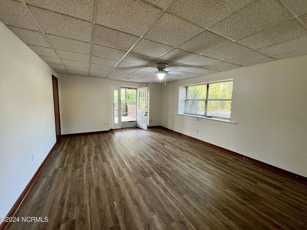 1221 Riverside Avenue 105, Elizabeth City