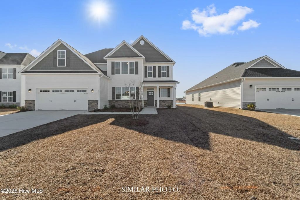 300 Black Hawk Drive, Jacksonville
