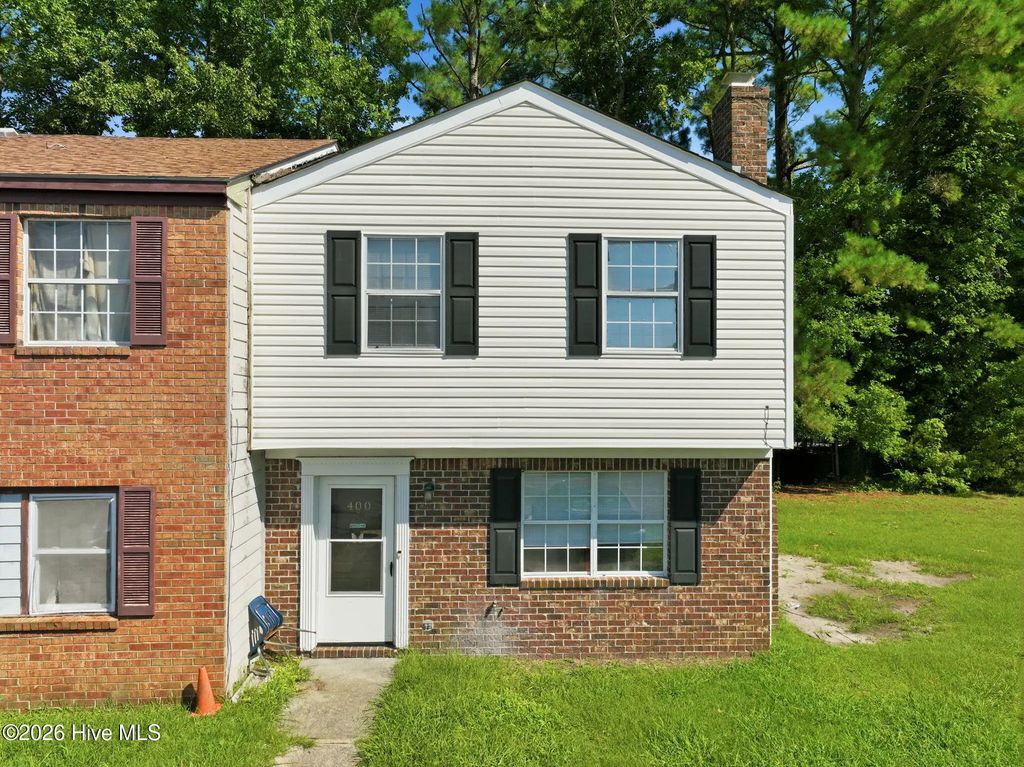 400 Myrtlewood Circle, Jacksonville