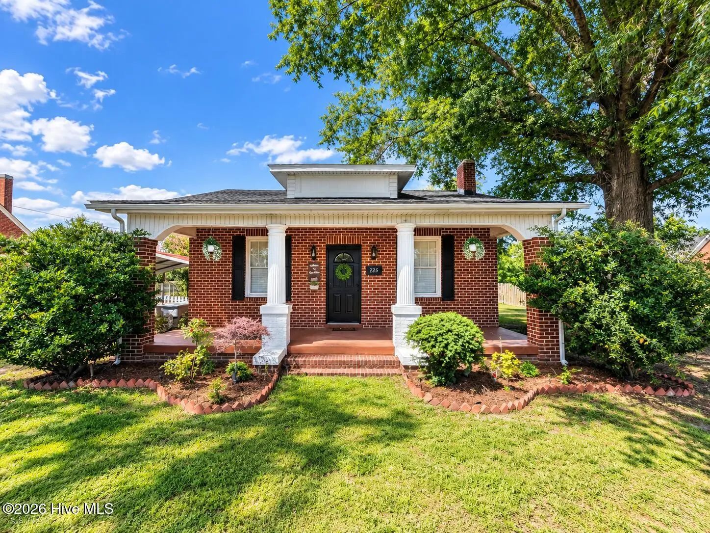 225 N Church Street, Conway