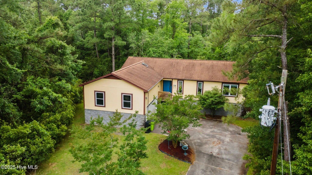 704 Mistique Court, New Bern