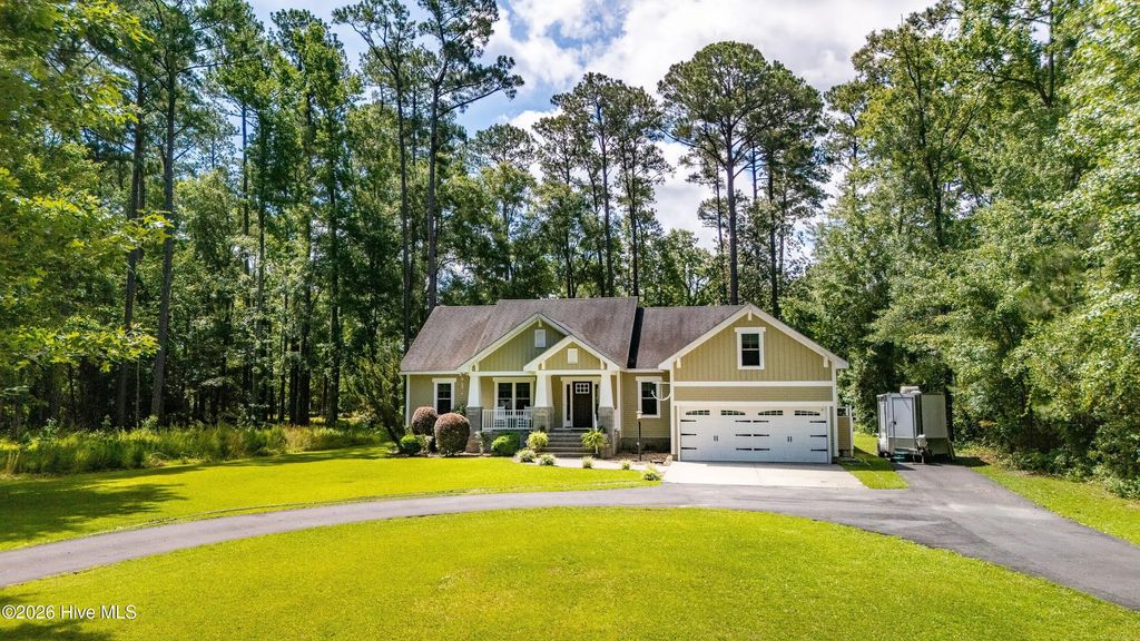 1406 Seafarer Drive, Oriental